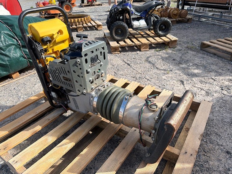 wacker-neuson-bs60-4as-image-4