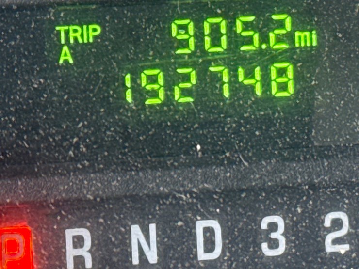 2010-ford-e350-image-6