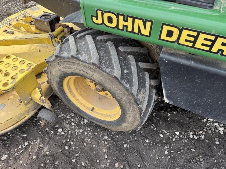 john-deere-f935-image-19
