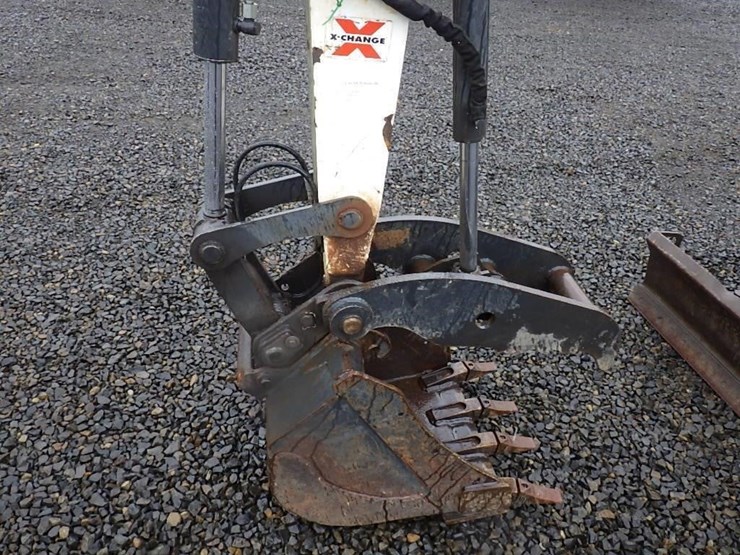 2008-bobcat-335g-image-19