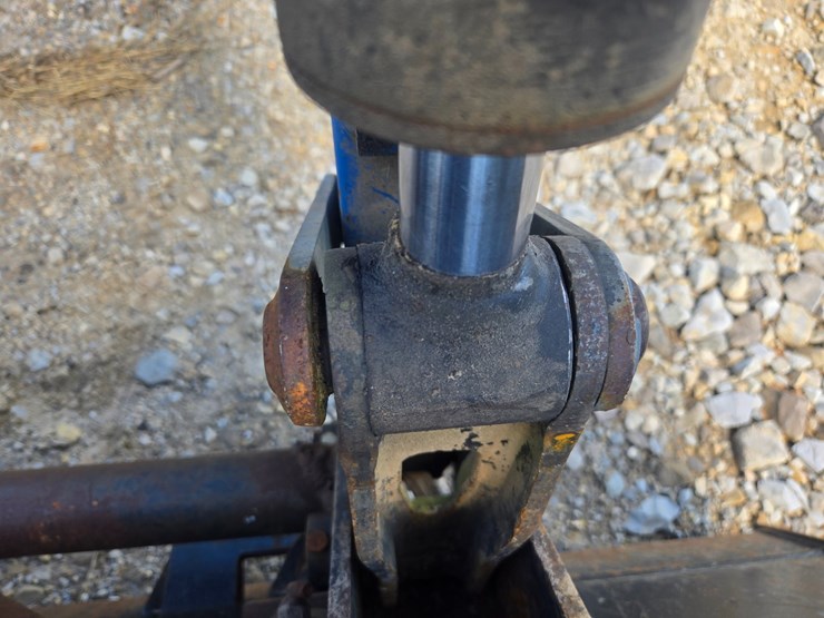 new-holland-t4030-image-60