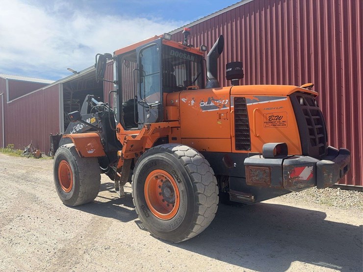 2021-doosan-dl220-5-image-10