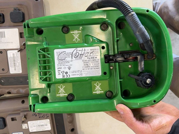 2020-john-deere-2020-image-9