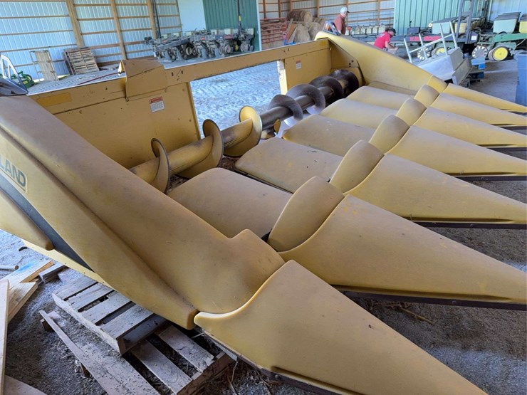 new-holland-996-image-7