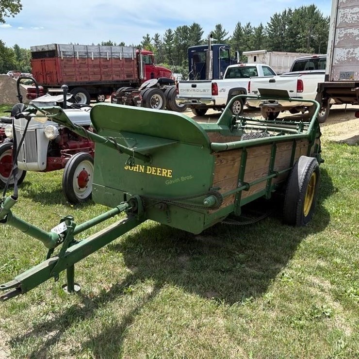JOHN DEERE N