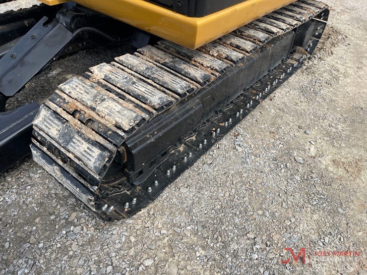2021-caterpillar-305.5e2-image-15
