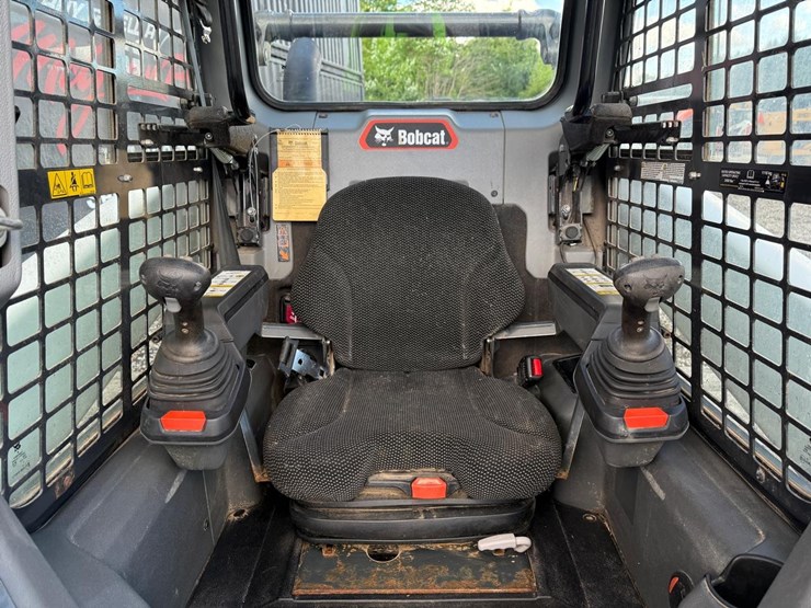 2022-bobcat-t66-image-21