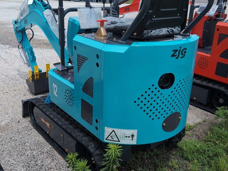 zjg-mini-excavator-zj-12---blue-image-4