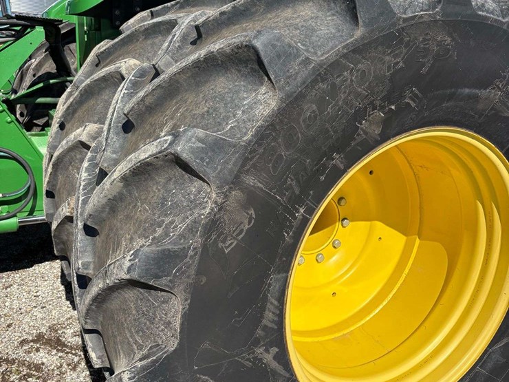 2012-john-deere-9510r-image-17