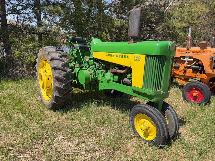 john-deere-630-image-1