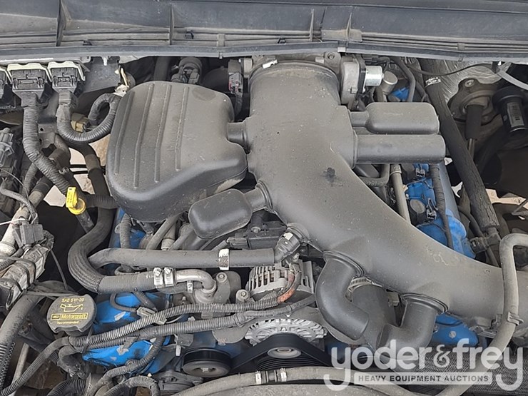 2013-ford-f450-image-41