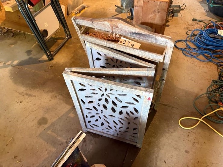 wood-3-tier-folding-shelf,-wood-trifold-mini-scre-image-1