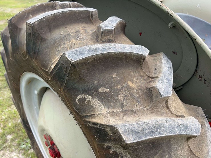ford-8n-image-31