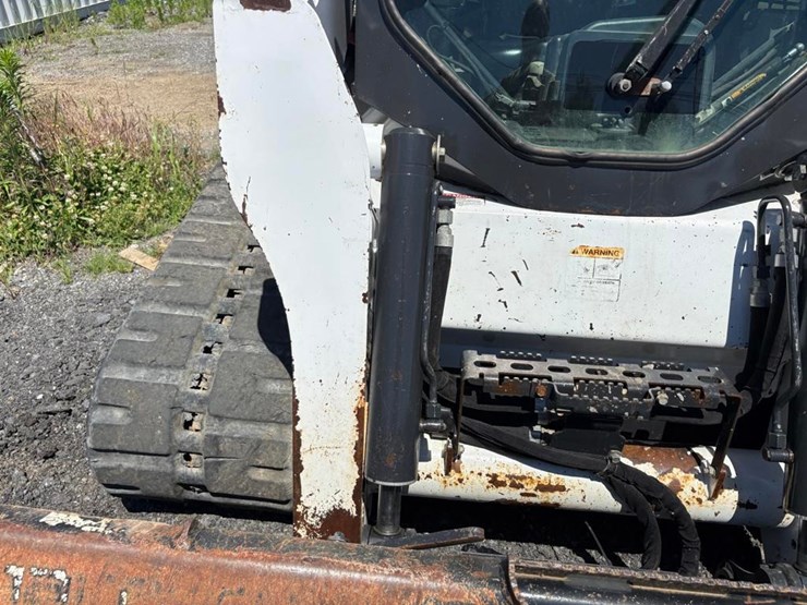 2015-bobcat-t650-image-6