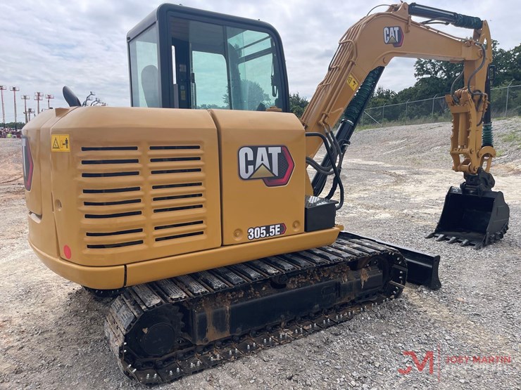 2021-caterpillar-305.5e2-image-6