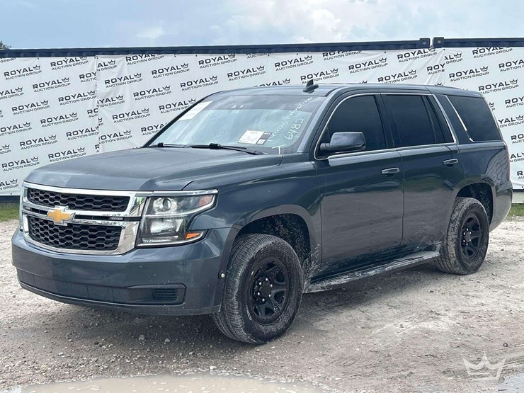 2019-chevrolet-tahoe-image-1
