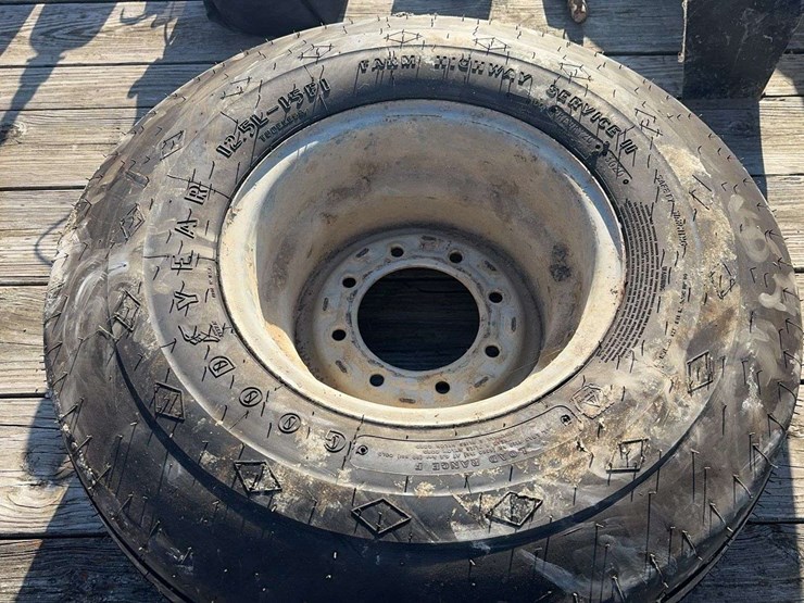 goodyear-12.5l-15-tire-and-8-bolt-rim-image-1