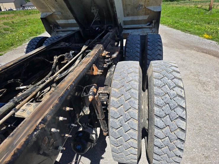 2020-western-star-4900-image-52