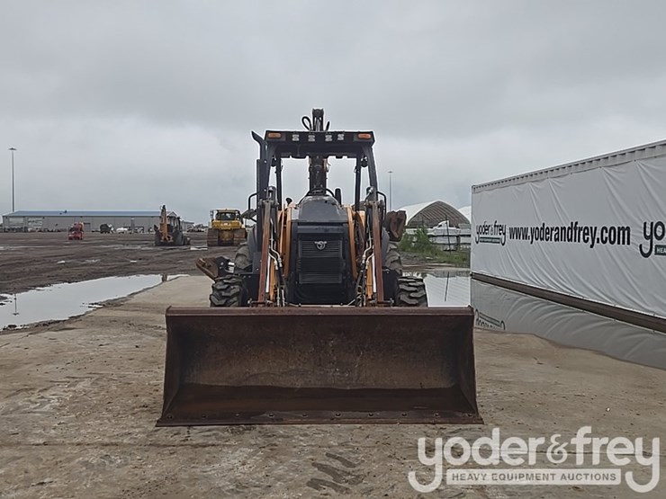 2019-case-580sn-image-8