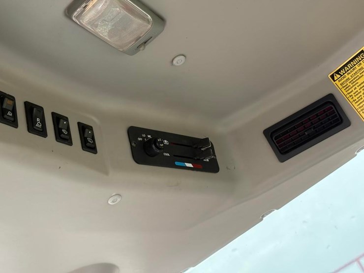 mahindra-3616-image-21