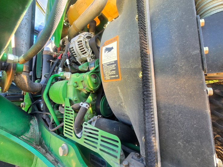 2010-john-deere-6115d-image-24