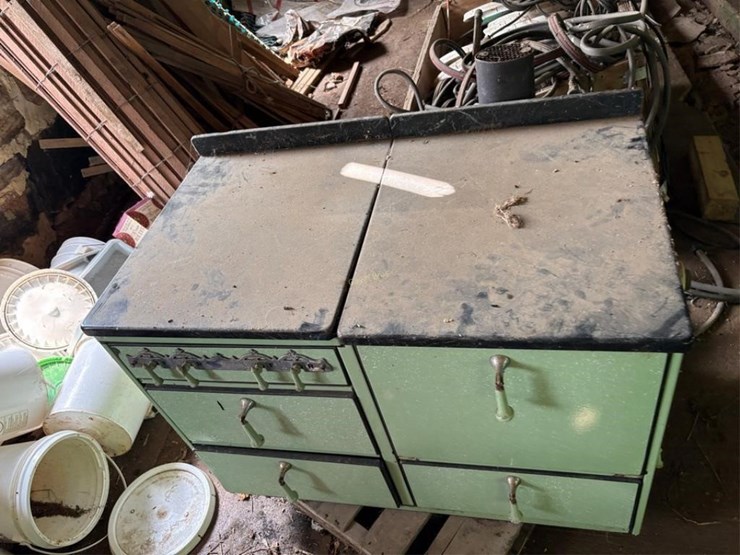 antique-stove-image-4