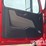 2019-volvo-vnl860-image-34