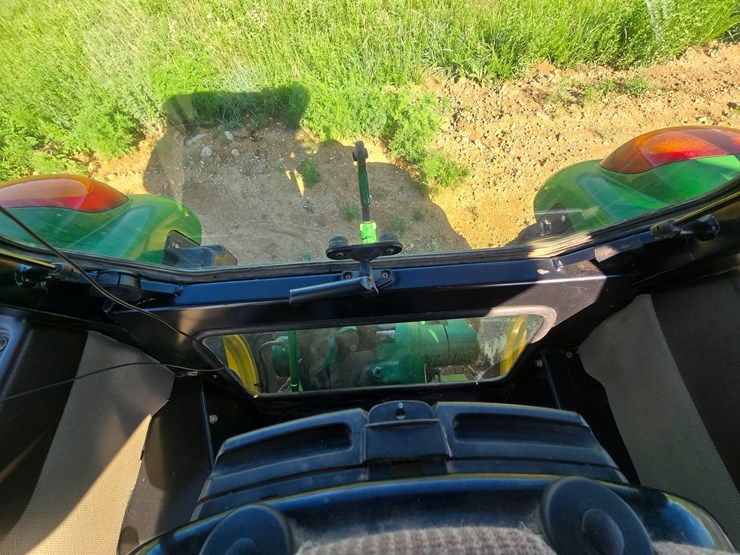 2010-john-deere-6115d-image-48