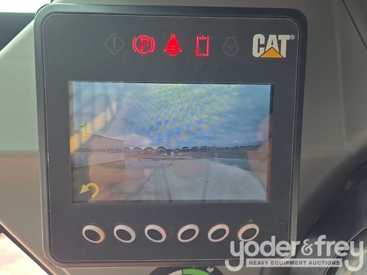 2022-caterpillar-259d3-image-44