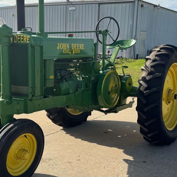 JOHN DEERE G
