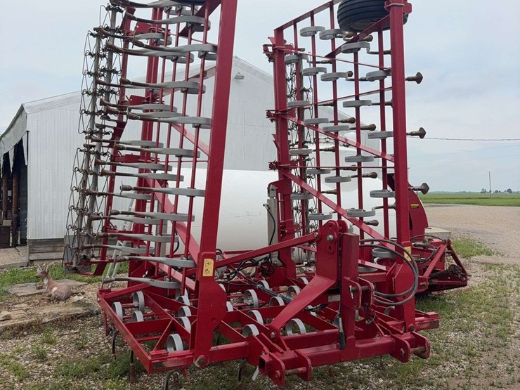 kongskilde-3pt-field-cultivator-image-2