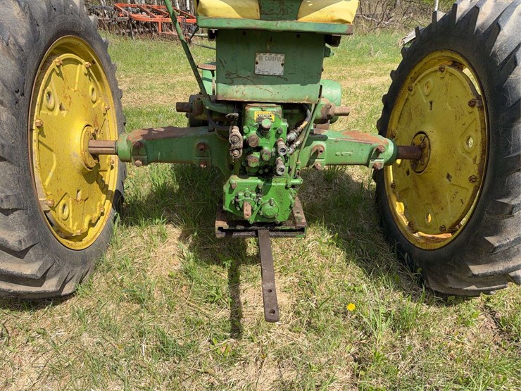 john-deere-50-image-27