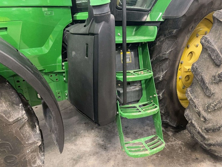 2012-john-deere-7260r-image-75