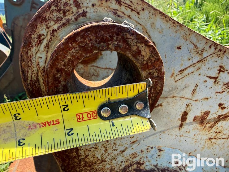 strickland-u1373-42”-excavator-cleanout-bucket-image-18