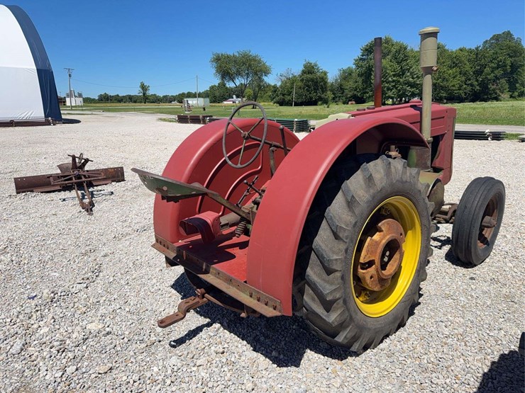 john-deere-d-image-3