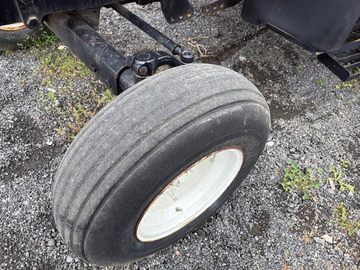 new-holland-tl90-image-8