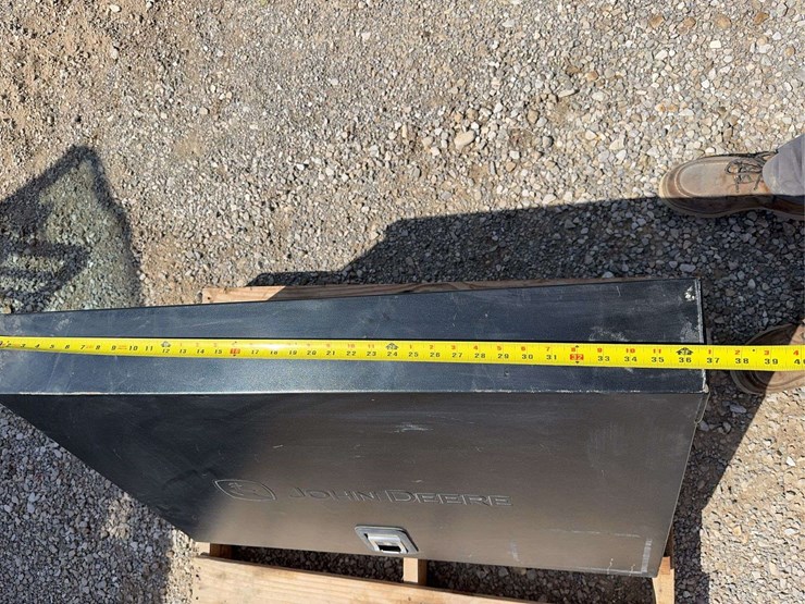 36”-john-deere-toolbox-w/-full-set-of-hand-tools---ac-3617tb-b-image-11