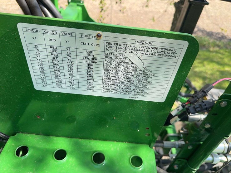 2019-john-deere-1795-image-59