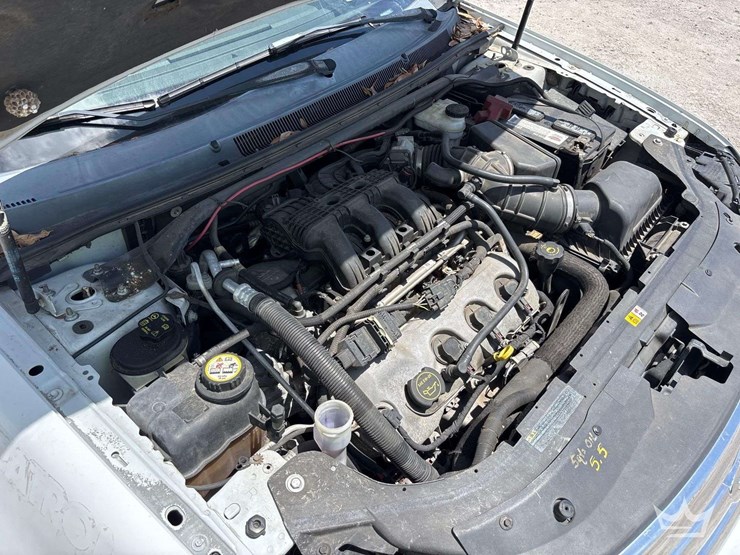 2008-ford-taurus-sedan-image-8