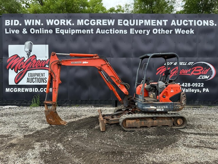 kubota-kx121-3s-image-1