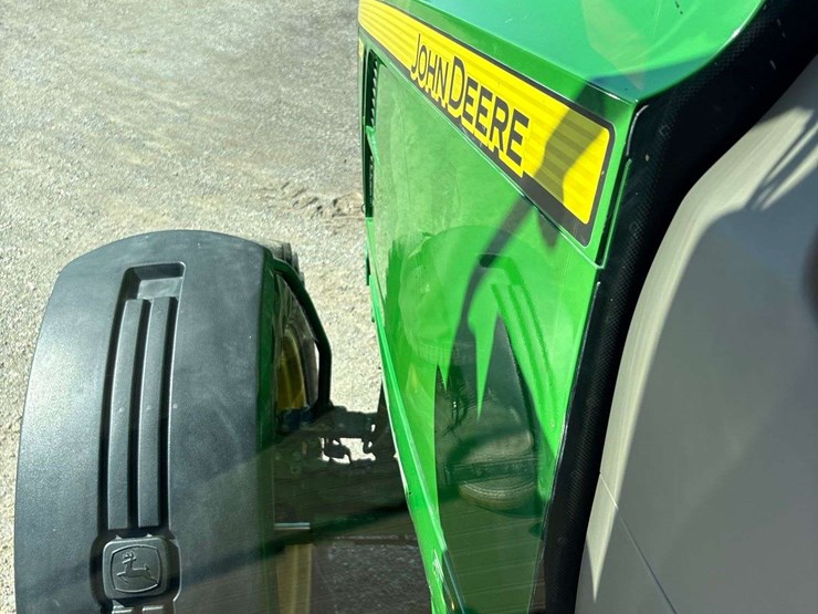2011-john-deere-7260r-image-48