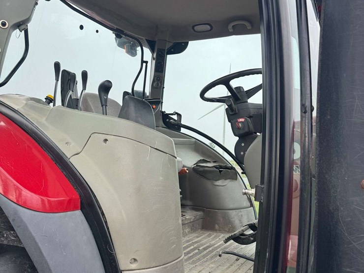 2009-case-ih-maxxum-115-image-23