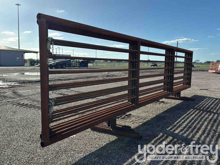 unused-24'-long-67"-tall-cattle-panel,-2-7/8"-heavy-wall-pipe-(5-of)-image-2