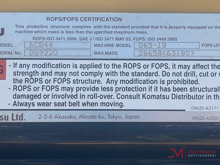 komatsu-d65px-18-image-19