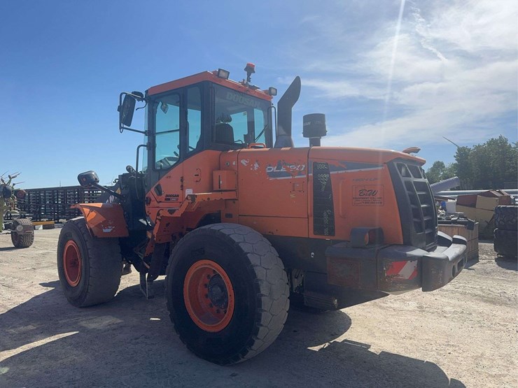 2021-doosan-dl220-5-image-8