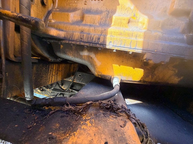 2000-john-deere-6-image-83