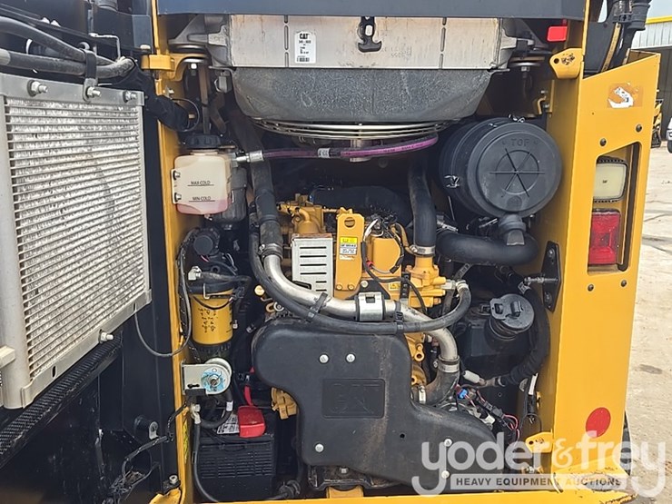 2022-caterpillar-259d3-image-30