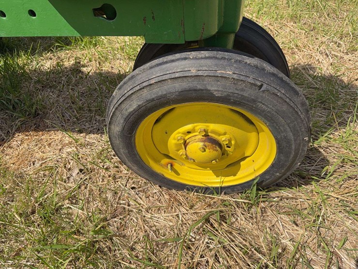 john-deere-h-image-17