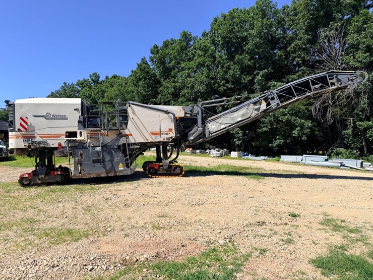 2011-wirtgen-w200-image-4