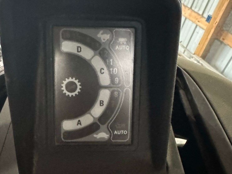 2009-case-ih-maxxum-115-image-46